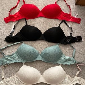 FOUR Victoria’s Secret Dream Angels wireless bras